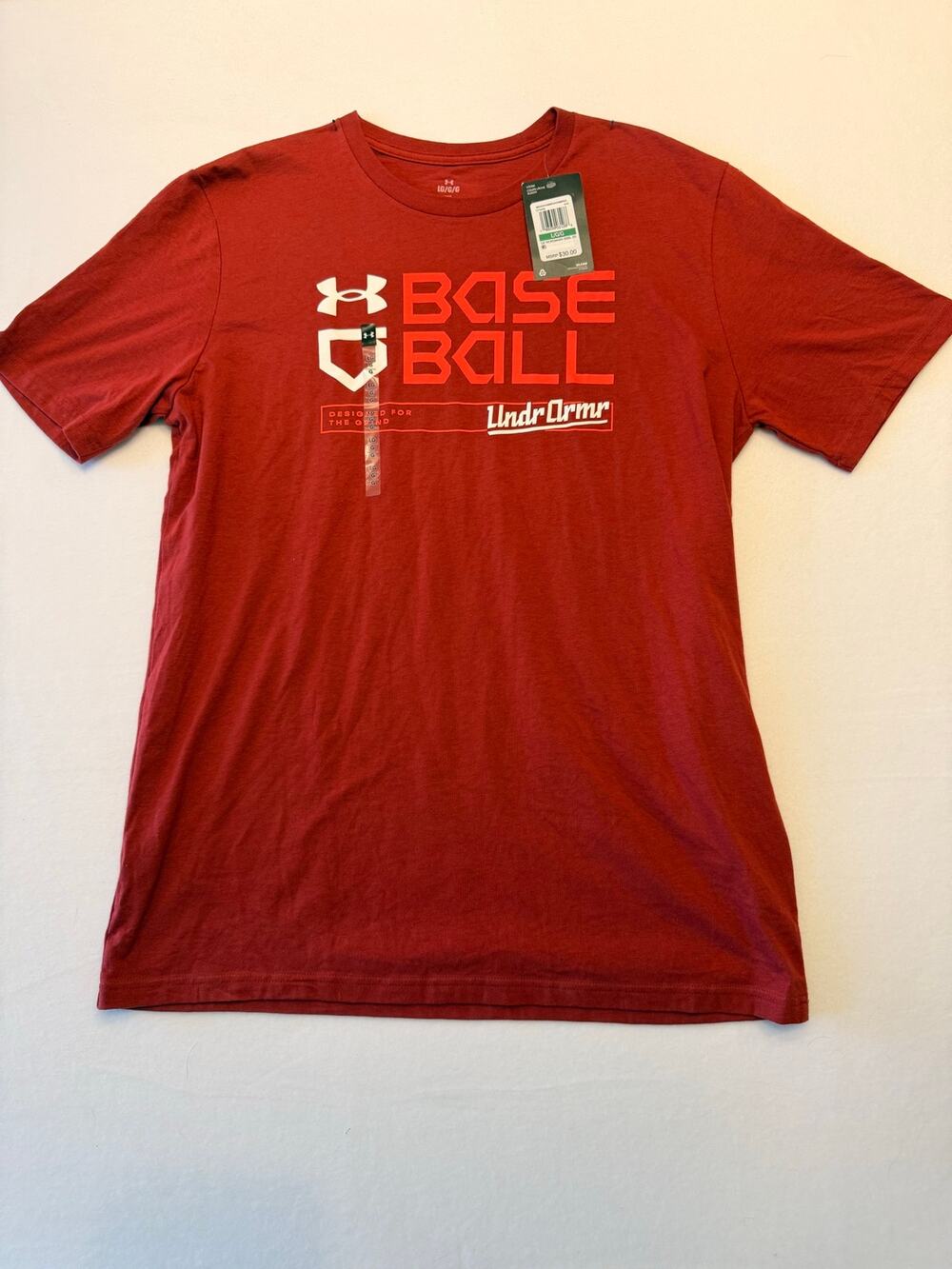 NWT, Men’s large under Armour T-shirt baseball